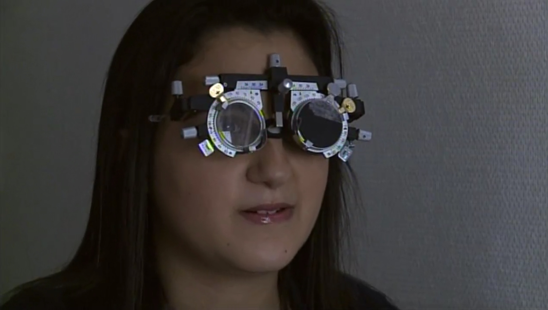 Ce film documentaire retrace l'histoire de ces malades et leurs familles atteints d'une maladie génétique rare de la vision l'amaurose de Leber traités dans le cadre d'un essai clinique de thérapie génique.